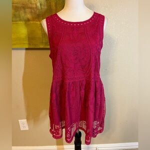 NWT Entro Sleeveless Lace Blouse, Size M